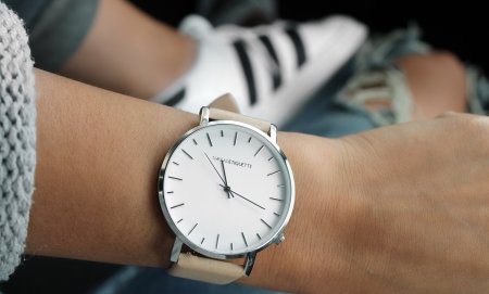 Най-добрите дамски часовници за 2022 г.