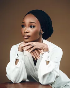 Модни икони 2025: Стилове на известни личности